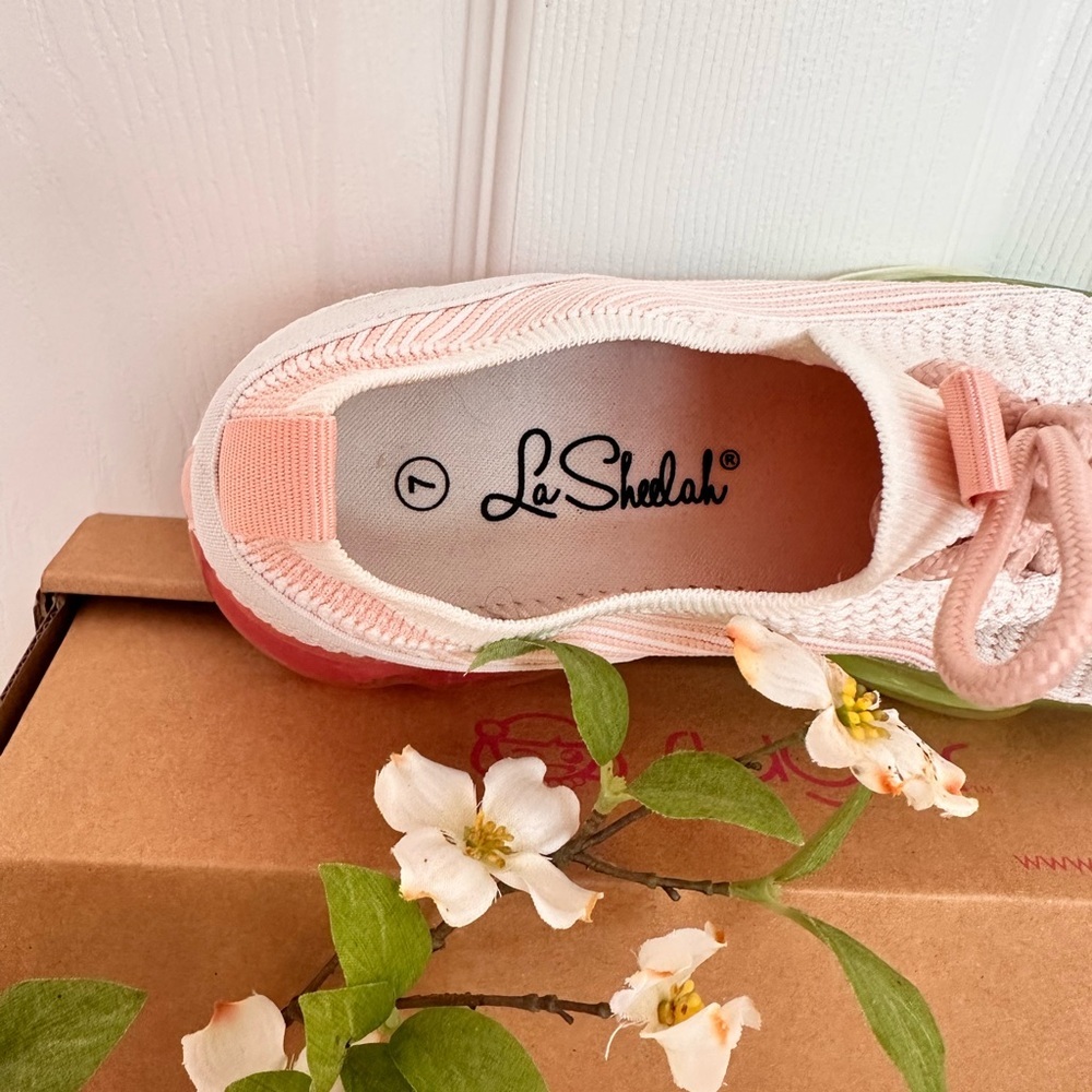 LA SHEELAH ~ Stylish Pink and Green Women's Breathable Stretch Sneakers size 7 - Picture 3 of 7